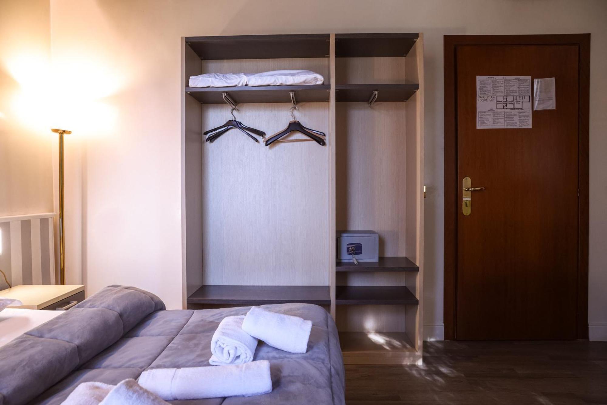 Hotel Villa Sara メストレ エクステリア 写真