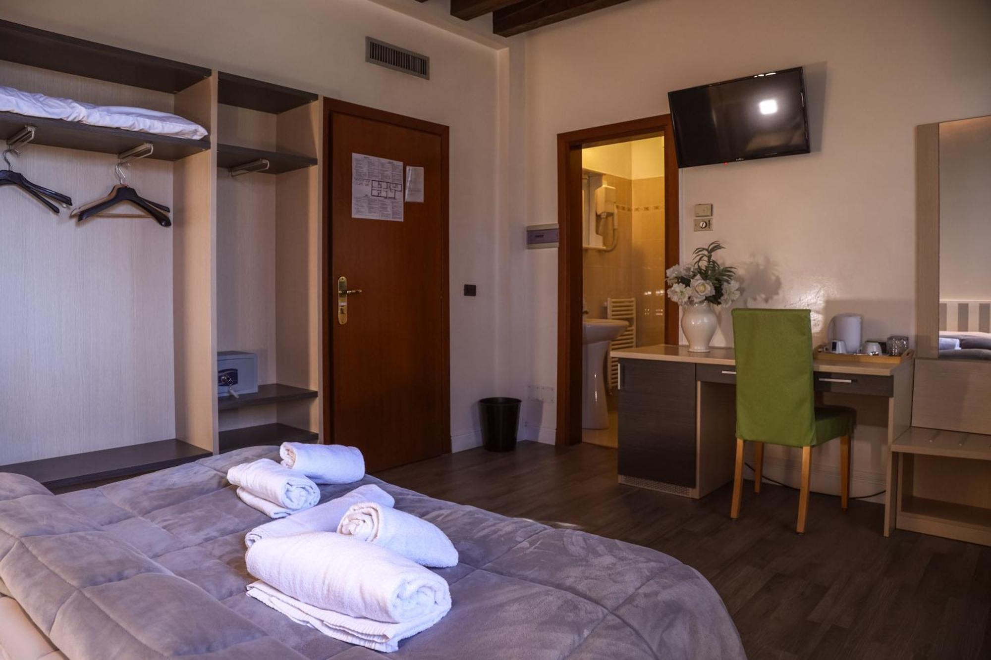 Hotel Villa Sara メストレ エクステリア 写真