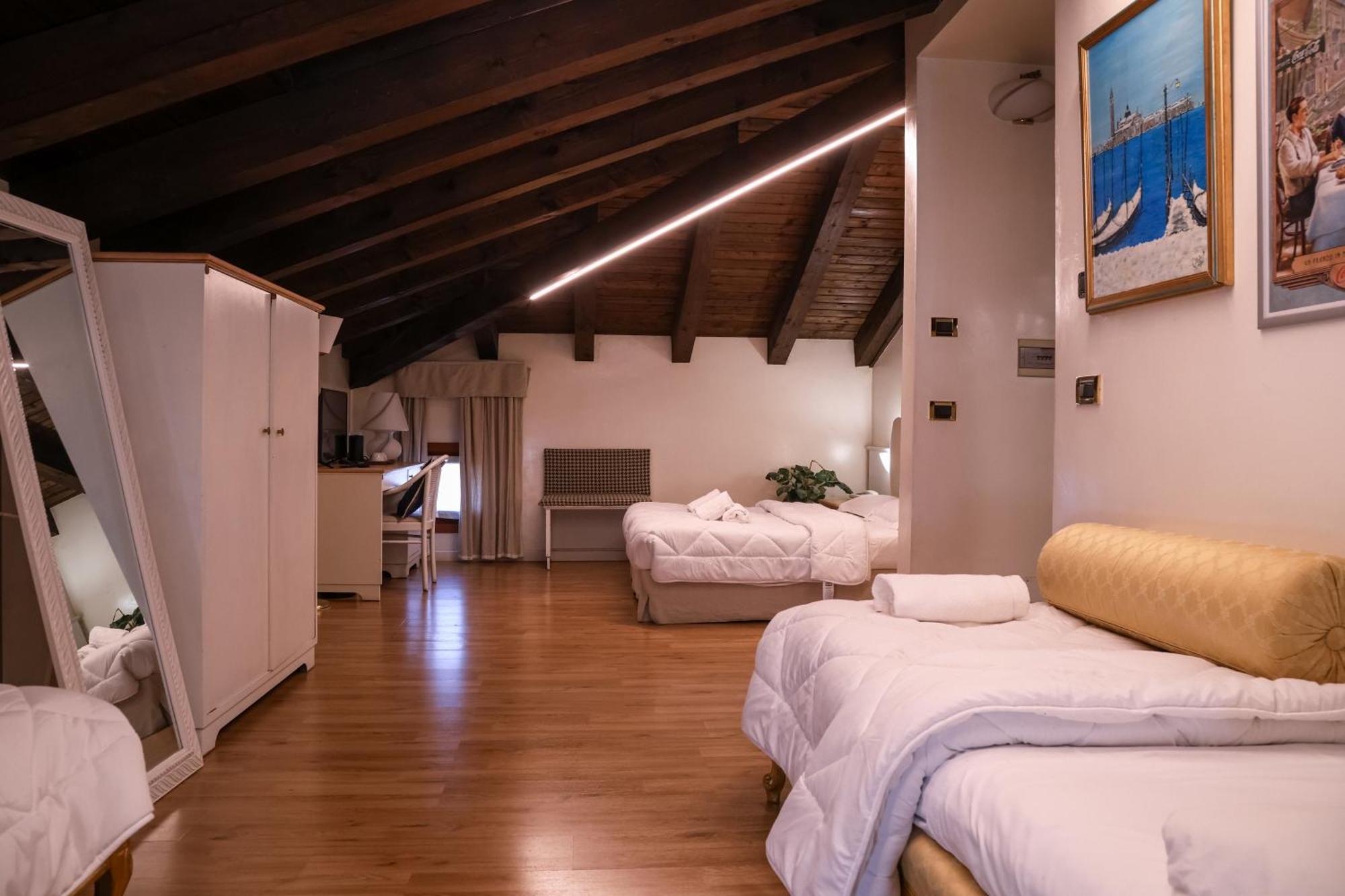 Hotel Villa Sara メストレ エクステリア 写真